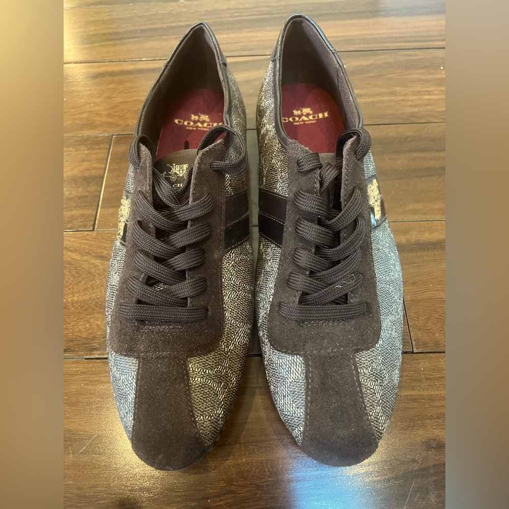 NWOB Coach Brown C Sneakers Size 10